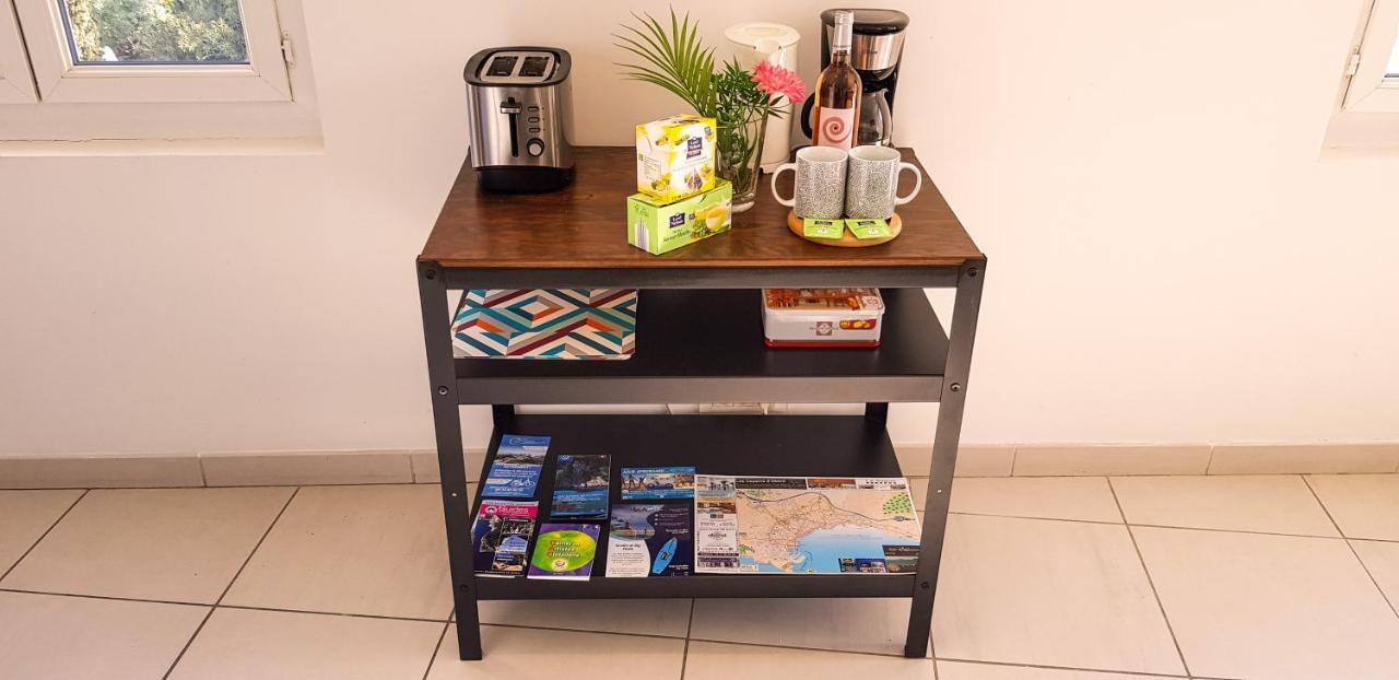 Appartement Vue Mer Avec Parking Ferme ラシオタ エクステリア 写真