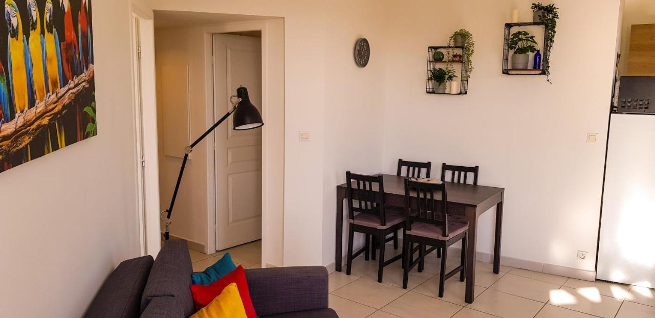 Appartement Vue Mer Avec Parking Ferme ラシオタ エクステリア 写真